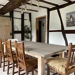 Altes Zehnthaus Geierlay Mittelstrimmig