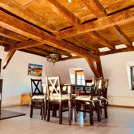 Altes Zehnthaus Geierlay ホリデーパーク