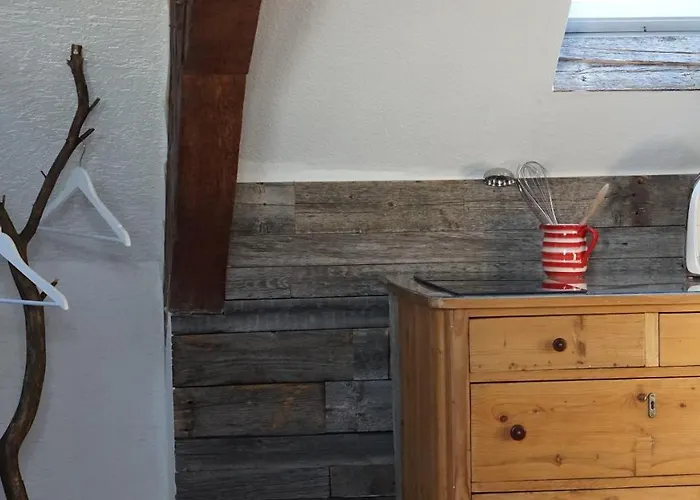 Altes Zehnthaus Geierlay * Mittelstrimmig